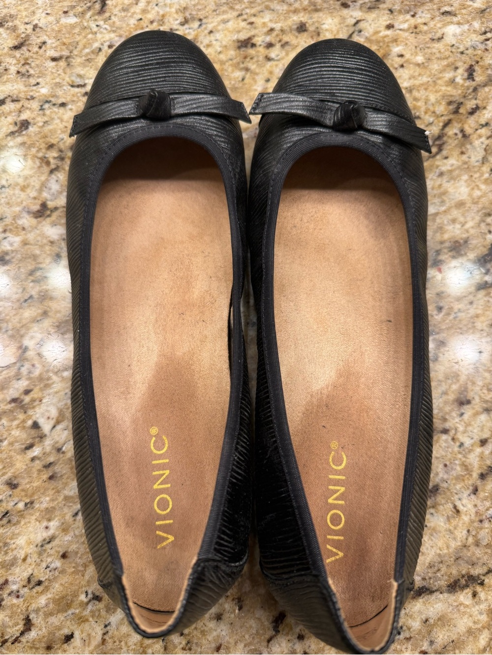 Vionic Black Textured Ballet Flats with Knot Trim